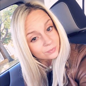 Meet your Posher, Jenna